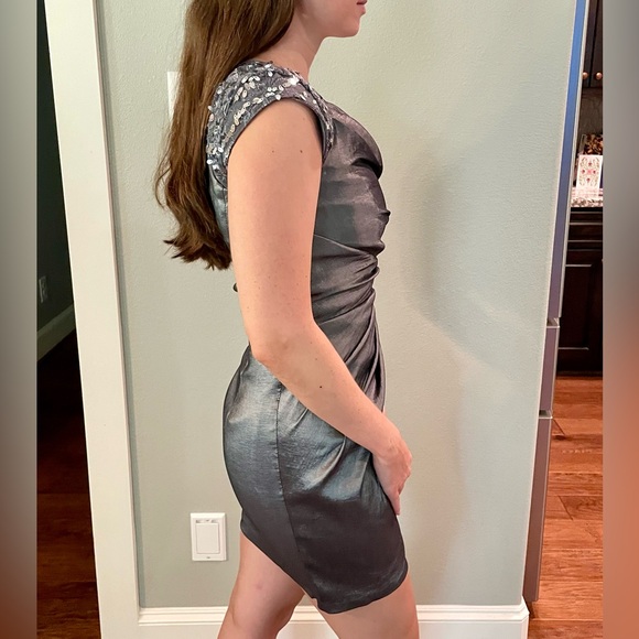 JESSICA McCLINTOCK Metallic One-Shoulder Dress - Picture 7 of 15